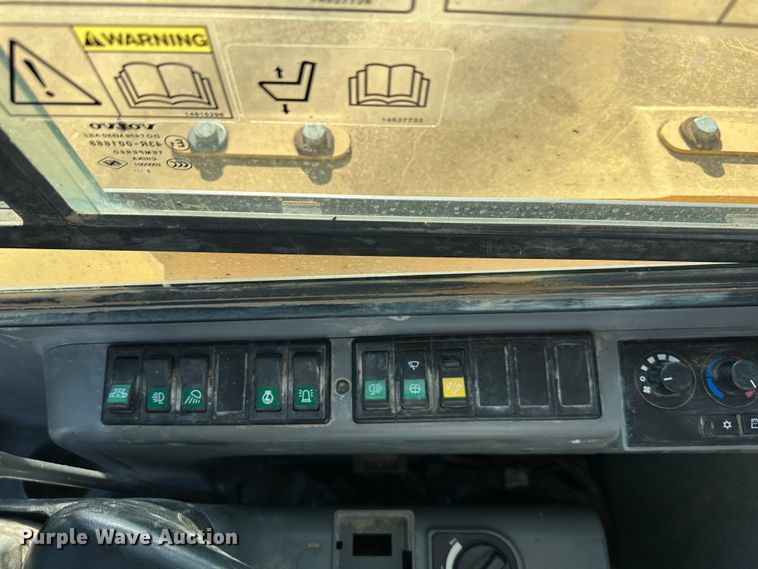 image for item DR7464 2013 Volvo ECR88  mini excavator