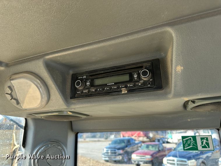 image for item DR7464 2013 Volvo ECR88  mini excavator