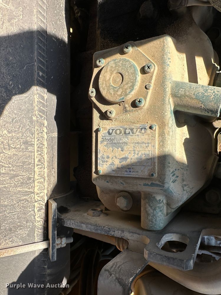 image for item DR7464 2013 Volvo ECR88  mini excavator