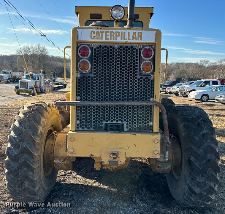 image for item DR7465 1993 Caterpillar 140G  motor grader