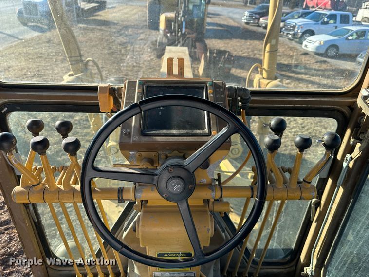 image for item DR7465 1993 Caterpillar 140G  motor grader