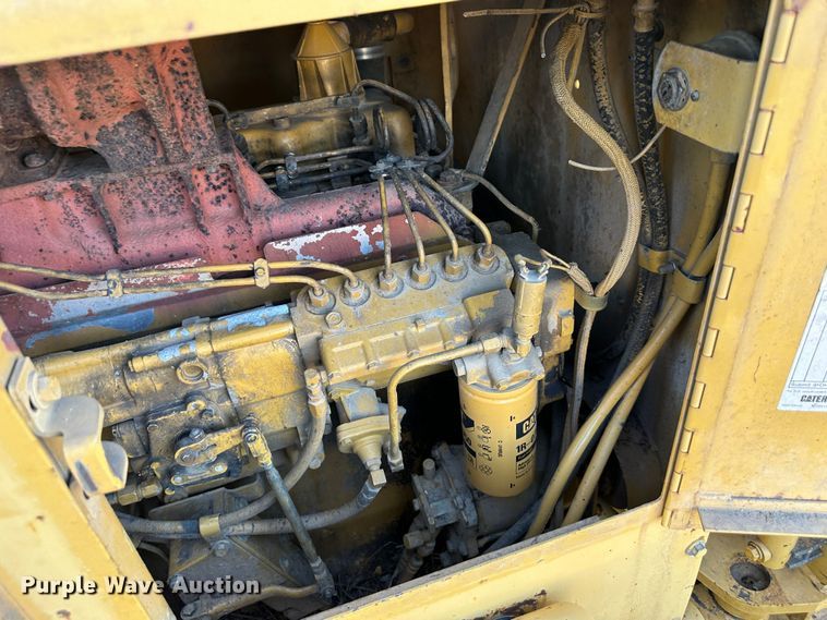 image for item DR7465 1993 Caterpillar 140G  motor grader
