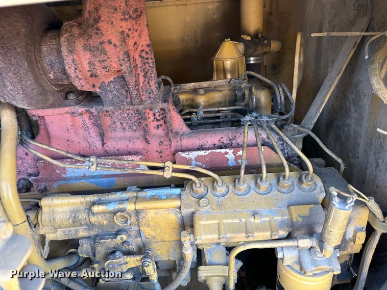 image for item DR7465 1993 Caterpillar 140G  motor grader