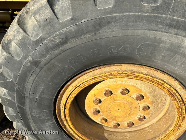 image for item DR7465 1993 Caterpillar 140G  motor grader