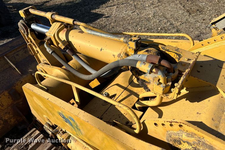 image for item DR7466 1987 Caterpillar 963  track loader