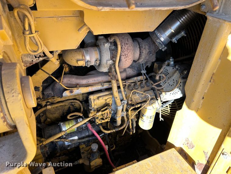 image for item DR7466 1987 Caterpillar 963  track loader