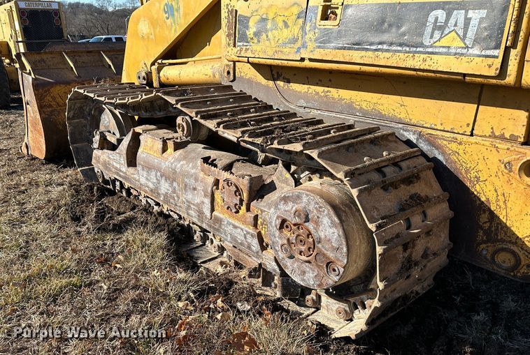 image for item DR7466 1987 Caterpillar 963  track loader