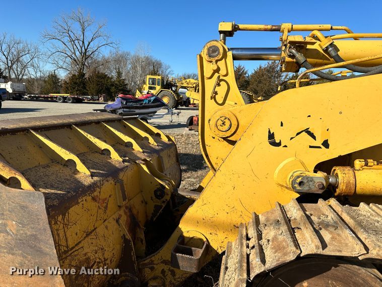 image for item DR7467 1995 Caterpillar 963B LGP  track loader