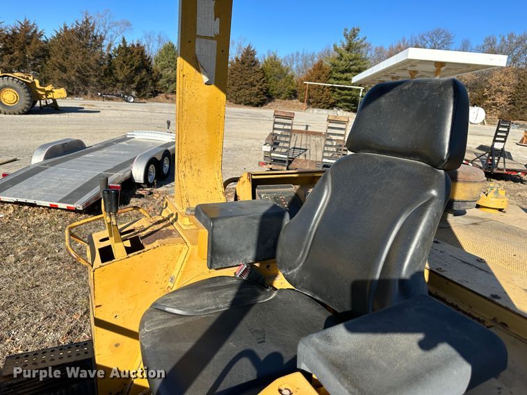 image for item DR7467 1995 Caterpillar 963B LGP  track loader
