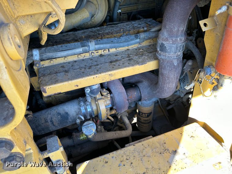 image for item DR7467 1995 Caterpillar 963B LGP  track loader