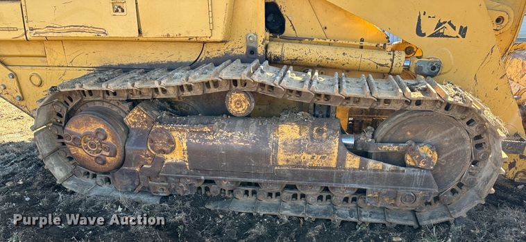 image for item DR7467 1995 Caterpillar 963B LGP  track loader