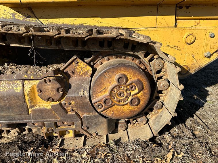 image for item DR7467 1995 Caterpillar 963B LGP  track loader