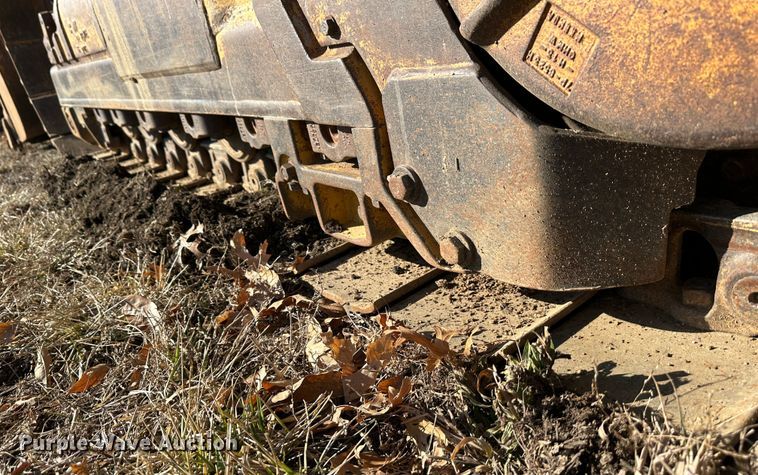 image for item DR7467 1995 Caterpillar 963B LGP  track loader