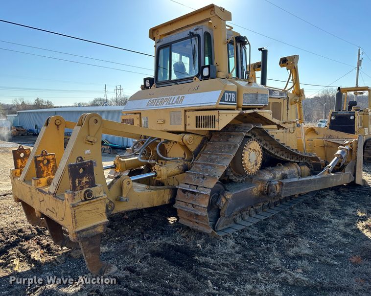 image for item DR7468 1998 Caterpillar D7R  dozer