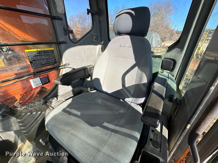 image for item DR7469 2002 Hitachi 330LC  excavator