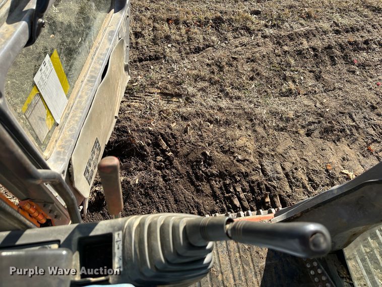 image for item DR7469 2002 Hitachi 330LC  excavator