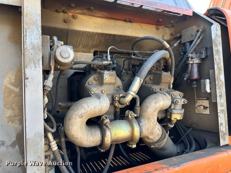 image for item DR7469 2002 Hitachi 330LC  excavator