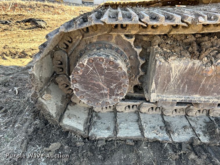 image for item DR7469 2002 Hitachi 330LC  excavator