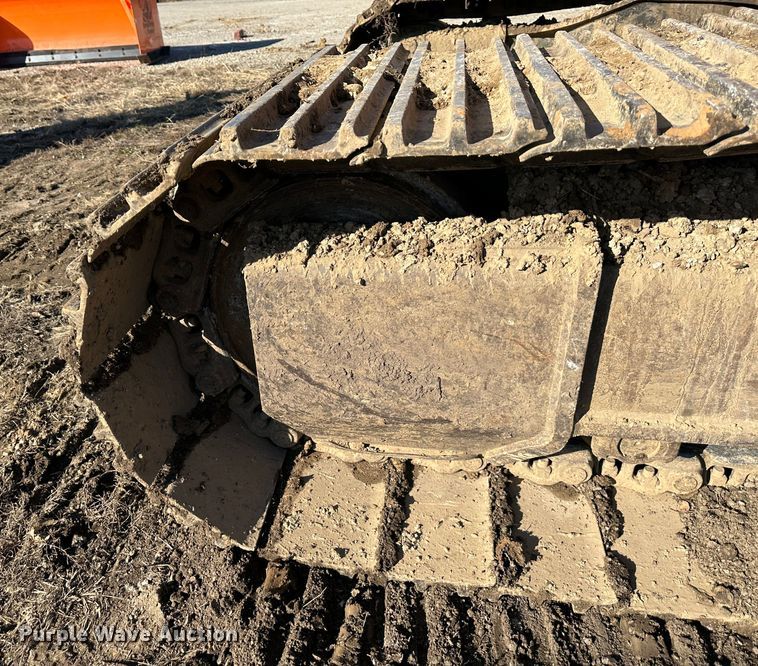 image for item DR7469 2002 Hitachi 330LC  excavator