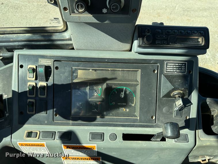 image for item DR7472 1999 Case 580 Super L II  backhoe