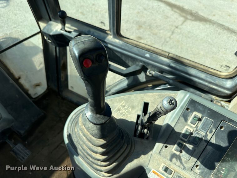 image for item DR7473 1999 Case 580 Super L II  backhoe