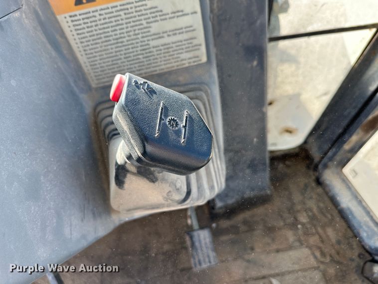 image for item DR7473 1999 Case 580 Super L II  backhoe