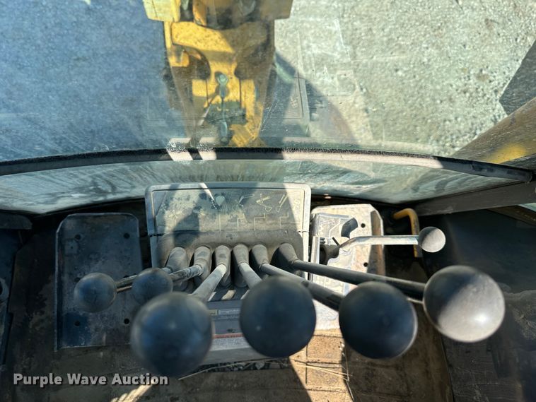 image for item DR7473 1999 Case 580 Super L II  backhoe