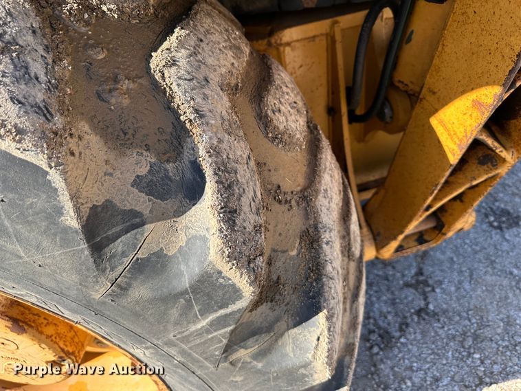 image for item DR7473 1999 Case 580 Super L II  backhoe