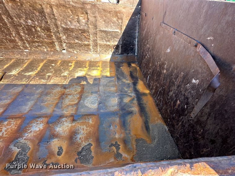 image for item DR7475 Ox Bodies  dump bed
