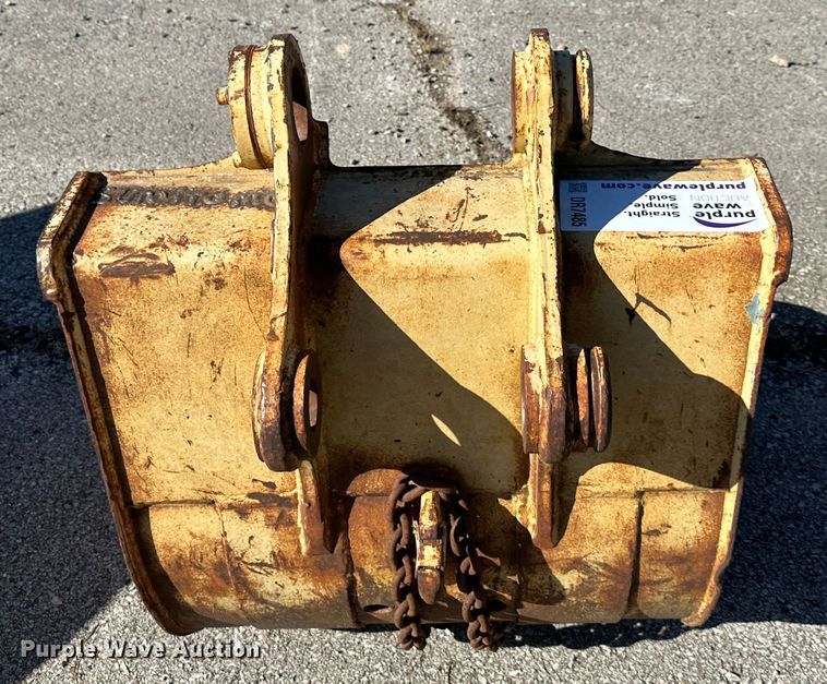 image for item DR7485 Excavator bucket