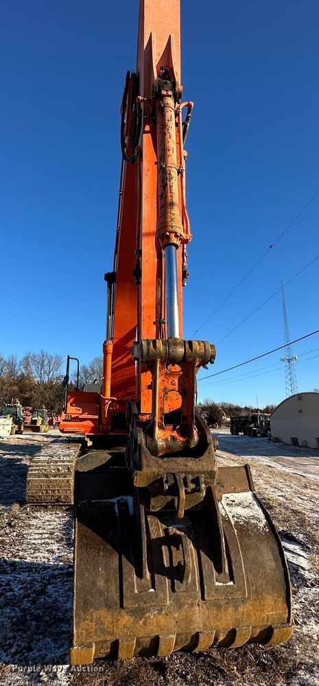 image for item DR7503 2004 Hitachi ZX330LC  excavator