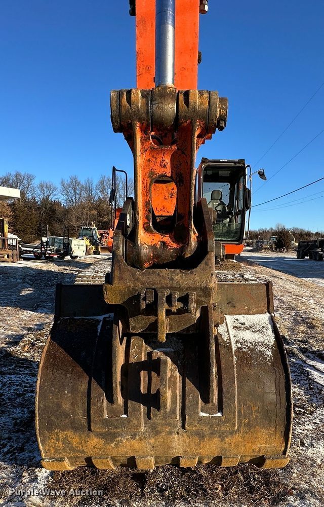 image for item DR7503 2004 Hitachi ZX330LC  excavator