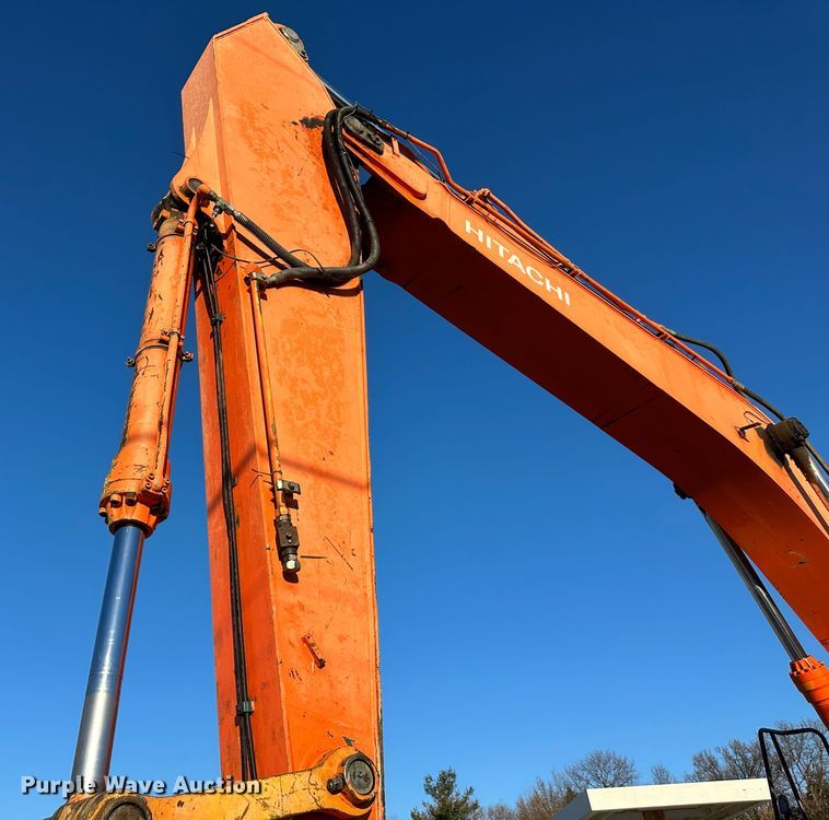 image for item DR7503 2004 Hitachi ZX330LC  excavator