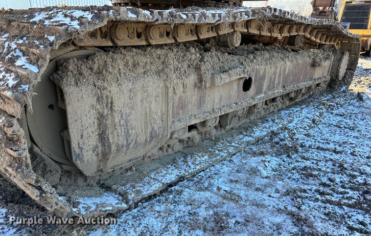 image for item DR7503 2004 Hitachi ZX330LC  excavator