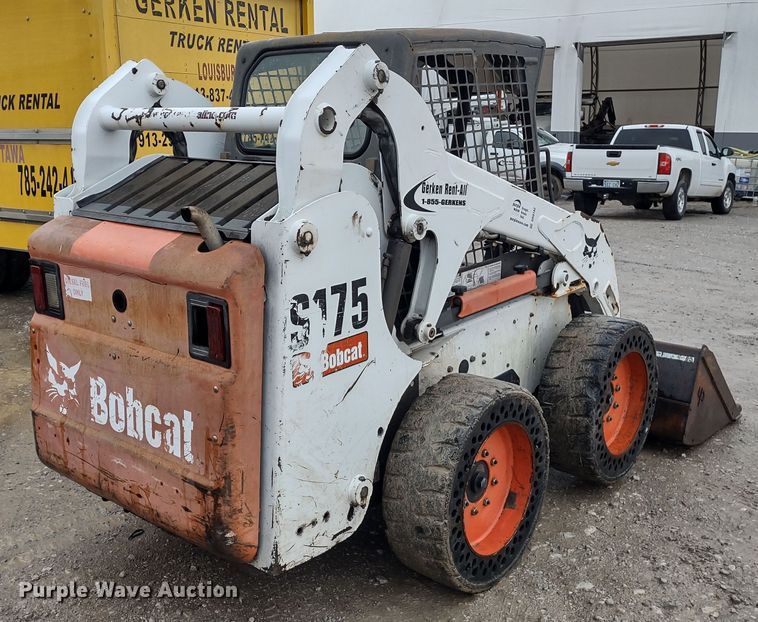 image for item DR8182 2012 Bobcat S175  skid steer loader