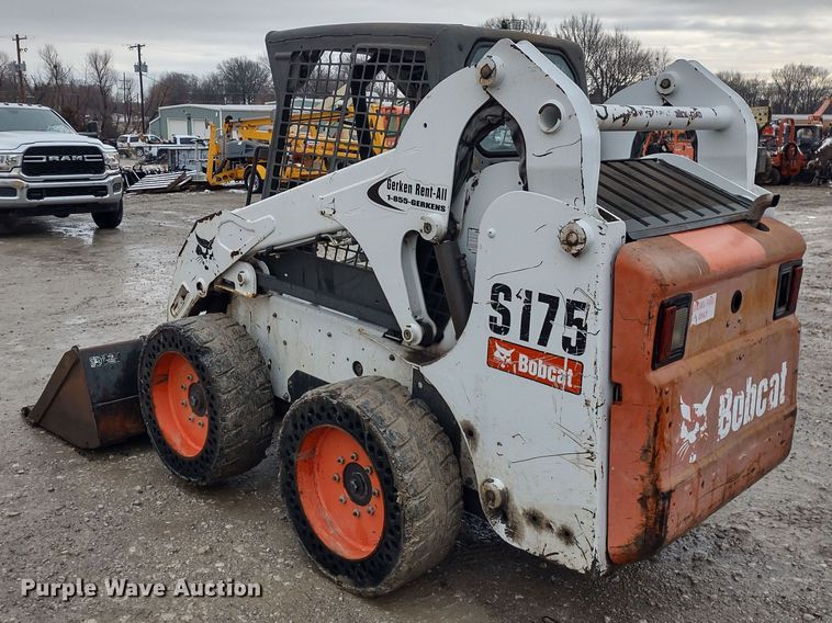 image for item DR8182 2012 Bobcat S175  skid steer loader