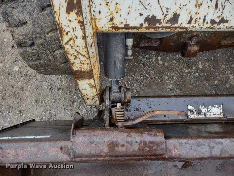 image for item DR8182 2012 Bobcat S175  skid steer loader