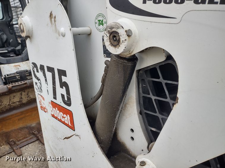 image for item DR8182 2012 Bobcat S175  skid steer loader