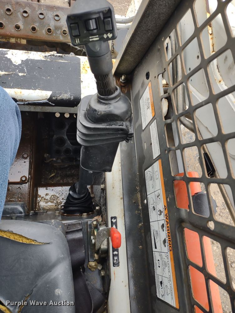 image for item DR8182 2012 Bobcat S175  skid steer loader