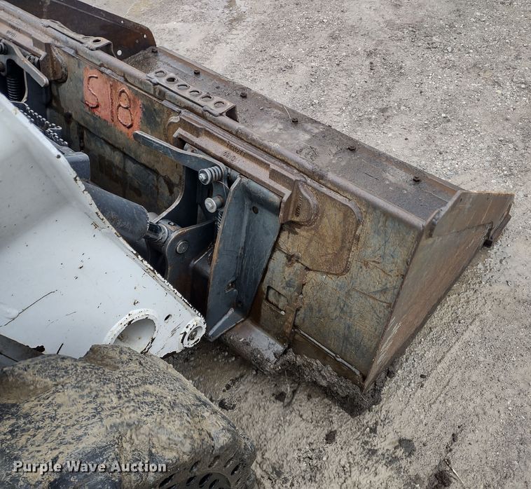 image for item DR8185 2013 Bobcat S530  skid steer loader