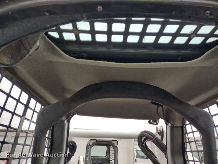 image for item DR8185 2013 Bobcat S530  skid steer loader