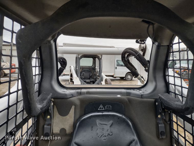 image for item DR8185 2013 Bobcat S530  skid steer loader
