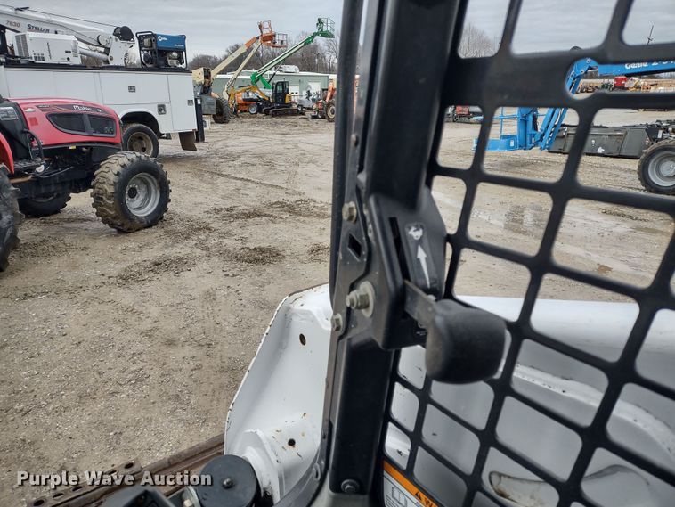 image for item DR8185 2013 Bobcat S530  skid steer loader