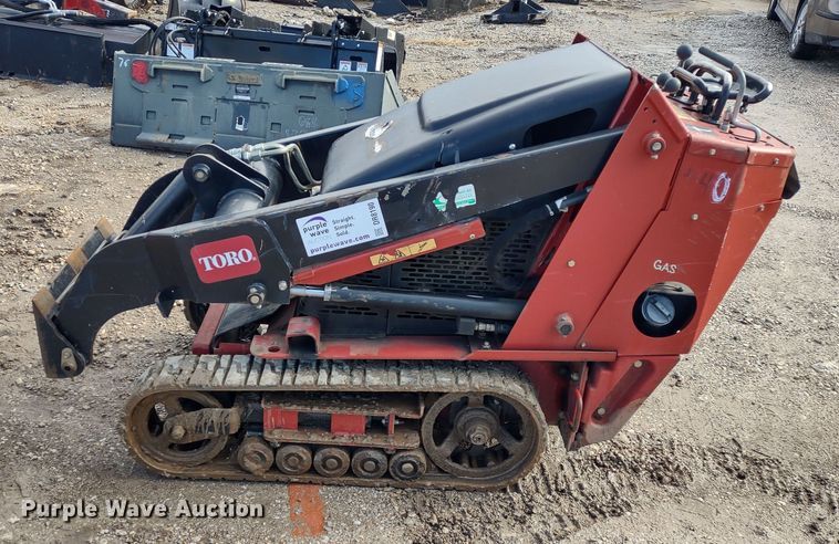 image for item DR8190 Toro Dingo TX427  compact utility loader