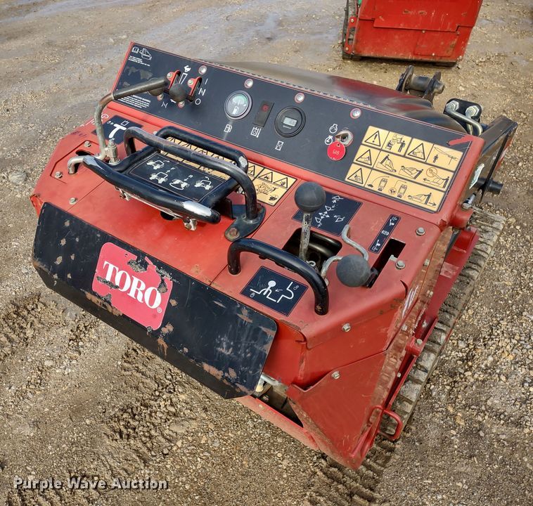 image for item DR8190 Toro Dingo TX427  compact utility loader