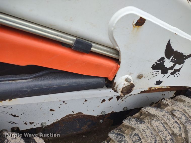 image for item DR8203 2016 Bobcat S450  skid steer loader