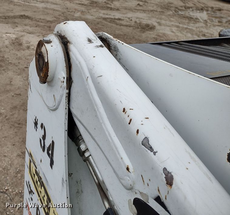 image for item DR8203 2016 Bobcat S450  skid steer loader