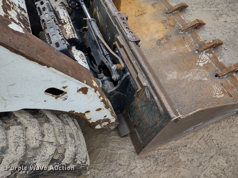 image for item DR8203 2016 Bobcat S450  skid steer loader