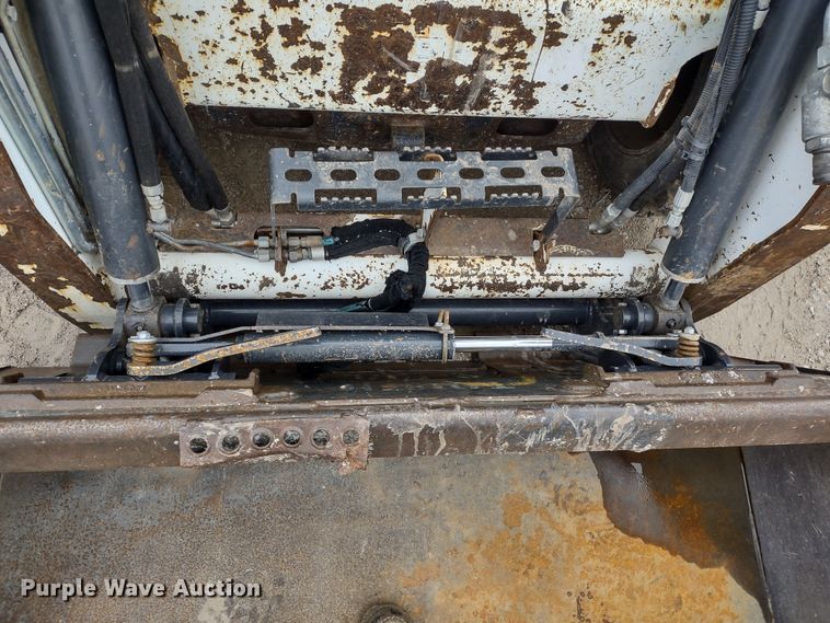 image for item DR8203 2016 Bobcat S450  skid steer loader