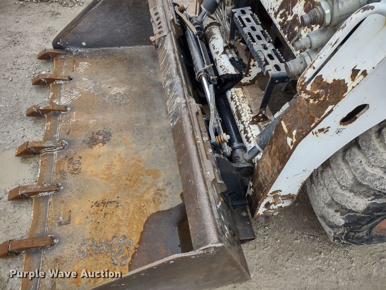 image for item DR8203 2016 Bobcat S450  skid steer loader